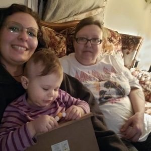 Meet your Posher, Angela